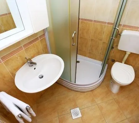 In With Seaview, Balcony, Air Condition, Wifi *